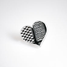 Load image into Gallery viewer, Kuffiyeh Heart Pin