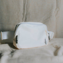 Load image into Gallery viewer, Palestine Belt Bag (White)