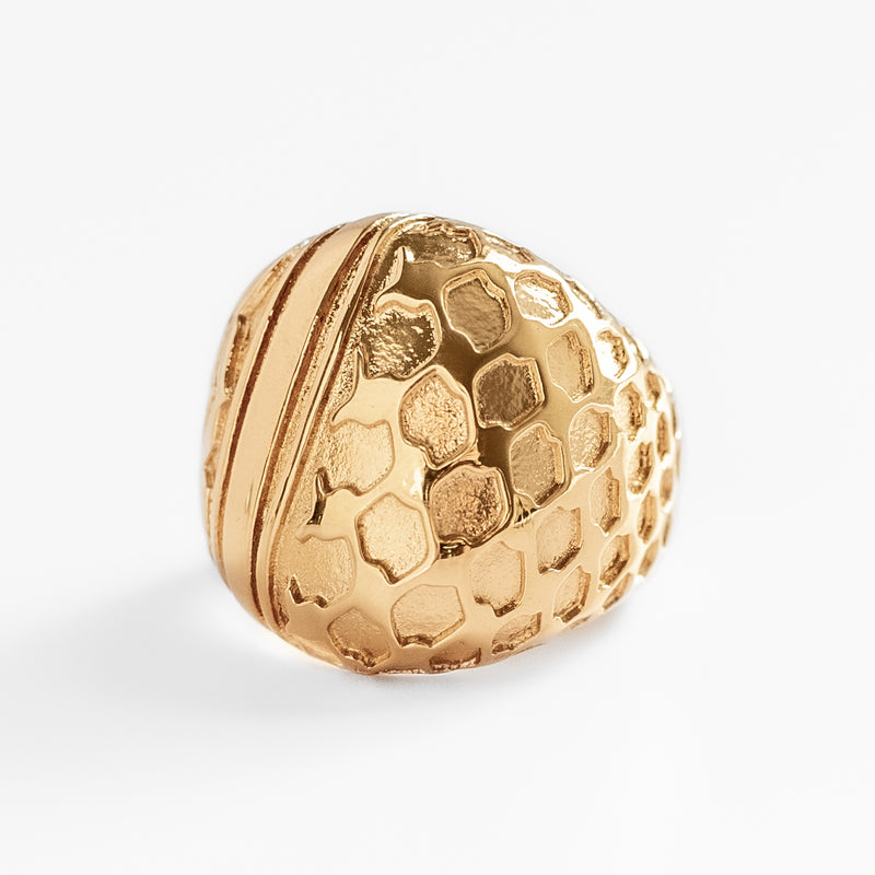 Watan Kuffiyeh Dome Ring (Gold)