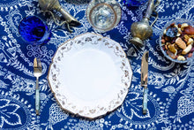 Load image into Gallery viewer, Iznik Floral White Dinner Plates