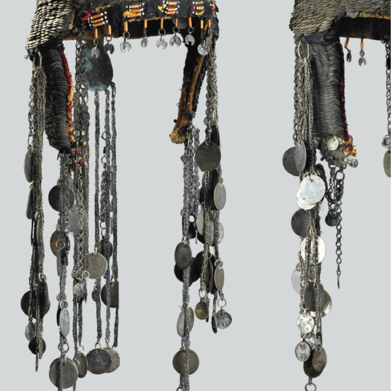 Traditional Palestinian Costume: Origins and Evolutions by Hanan Karaman Munayyer