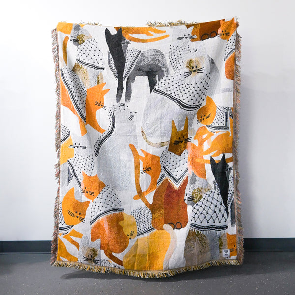 Catfiyyeh Throw Blanket