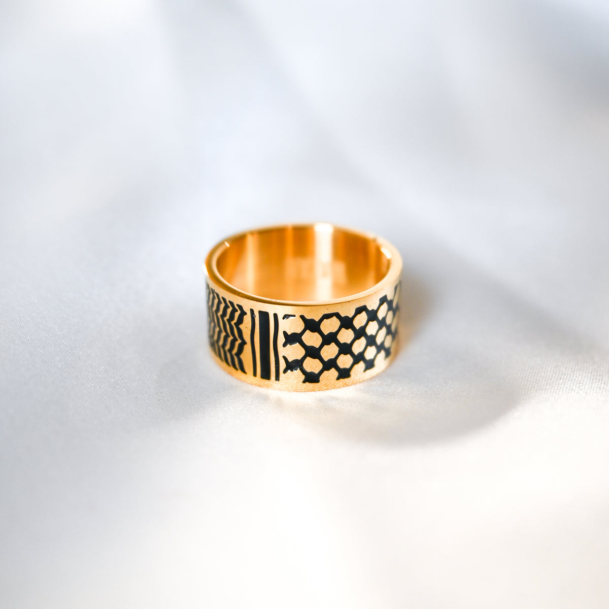 Watan Kuffiyeh Ring (Gold)